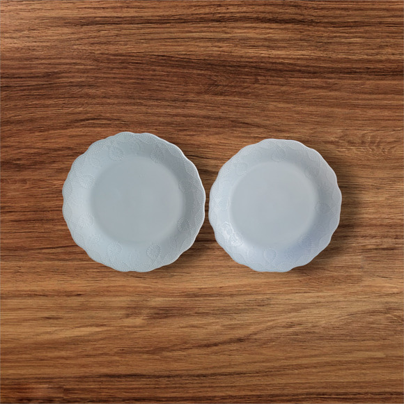 Cow Girl Lace Light Blue Dinner Plates Pioneer Women Scallop Embossed Set of 2 - Picture 7 of 8